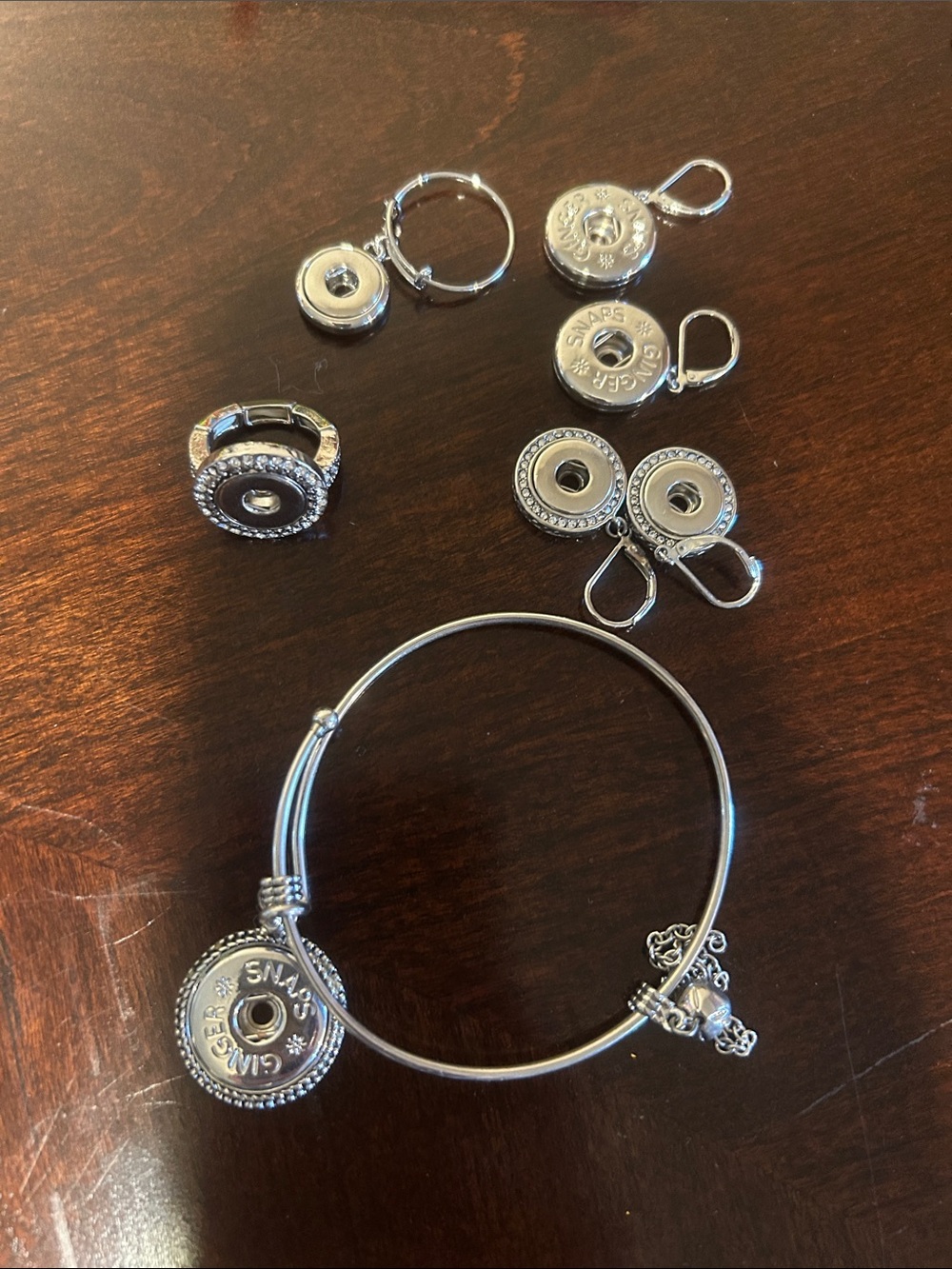 Silver ginger snap Button Jewelry Set - Removable Charms Bracelet & Earrings